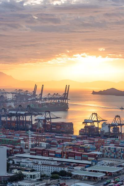 深圳市深港环宇物流有限公司