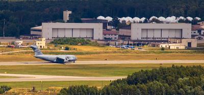 青岛鼎鑫物流有限公司