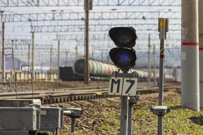 玛沁县迅通物流有限责任公司