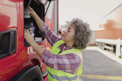 潍坊市东鑫物流有限公司