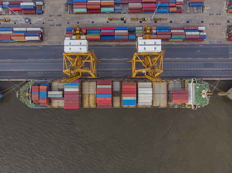 5.5万名工人罢工，物流停摆，数百万包裹面临严重延误！