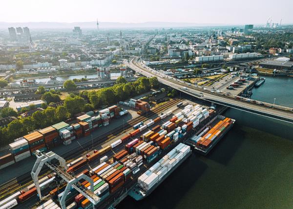 宁波海事法院发布跨境电商物流审判白皮书