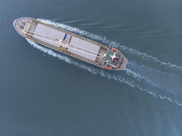 亚马逊查尔顿的新物流商品中心正式投入运营