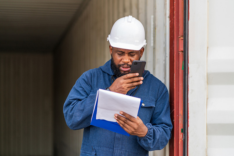香水借用中国浙江宁波国际物流专线送到捷克 香水借用中国浙江宁波国际物流专线送到捷克