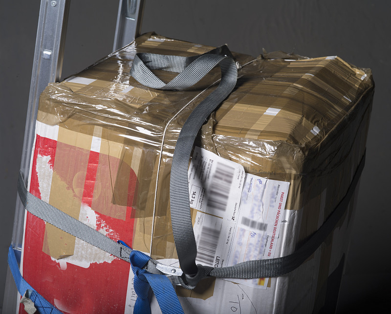 纺织品应用中国浙江杭州跨国货运专线配送到阿根廷