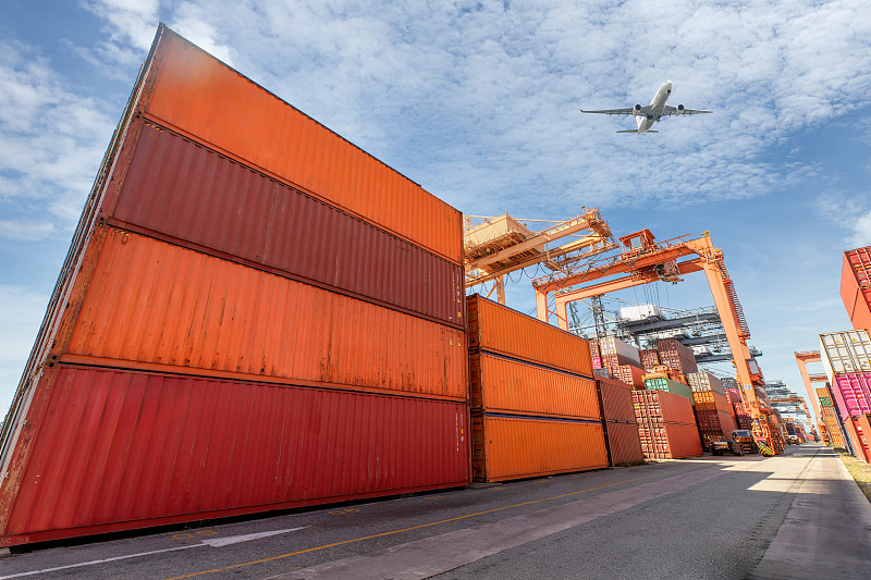 鸡爪利用中国广东东莞国际物流专线送达韩国首尔