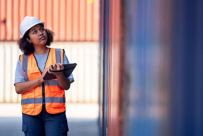 工业风扇采用中国上海国际货运专线送抵希腊 工业风扇采用中国上海国际货运专线送抵希腊