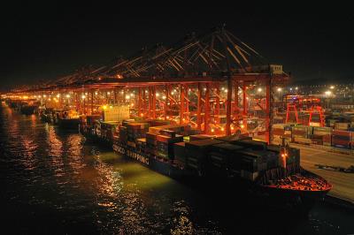 红枣夹核桃中国江苏苏州环球货运专线派送到比利时