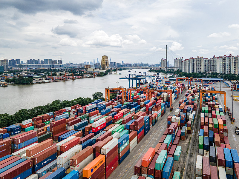 车载逆变器中国福建厦门国际快递专线派送到法国马赛