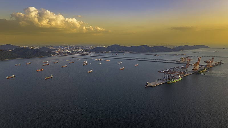 纤维水泥板选用中国贵州贵阳外贸物流专线运抵瑞典哥德堡