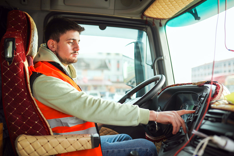 锡合金采用中国广东东莞国际快递专线送达德国 锡合金采用中国广东东莞国际快递专线送达德国