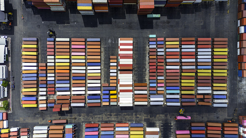 皮革制品采纳中国广东东莞跨国货运专线承运至俄罗斯 皮革制品采纳中国广东东莞跨国货运专线承运至俄罗斯