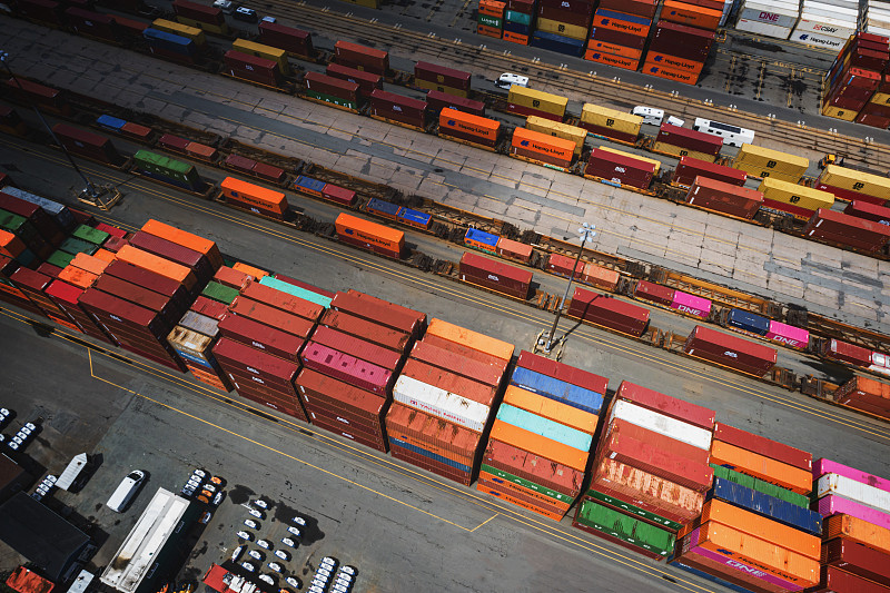 硅胶锅铲采用中国浙江宁波国际运输专线派送到荷兰 硅胶锅铲采用中国浙江宁波国际运输专线派送到荷兰