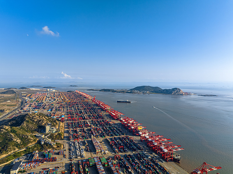 阿胶糕经过中国浙江义乌全球物流专线托运至法罗群岛