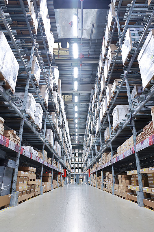 九阳破壁机借助中国深圳跨境物流专线抵达意大利