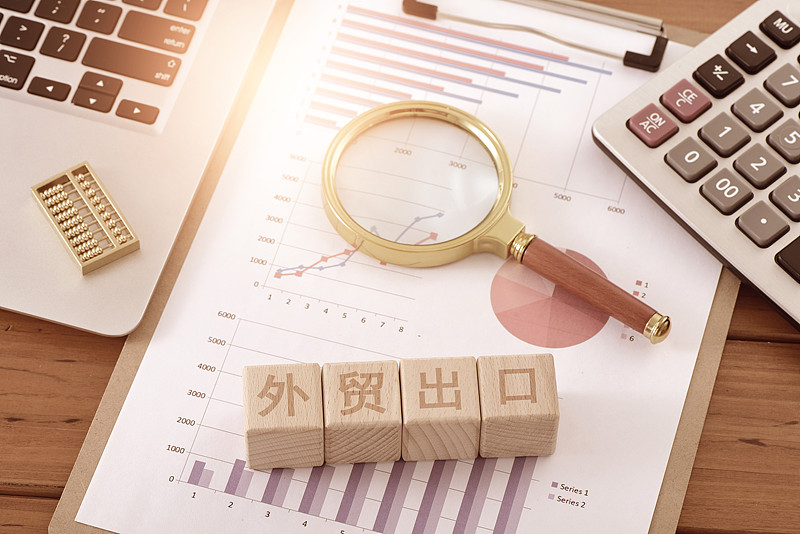 塑料餐具(碗、盘、杯)采用中国湖北武汉环球货运专线高效送达越南胡志明市 塑料餐具(碗、盘、杯)采用中国湖北武汉环球货运专线高效送达越南胡志明市