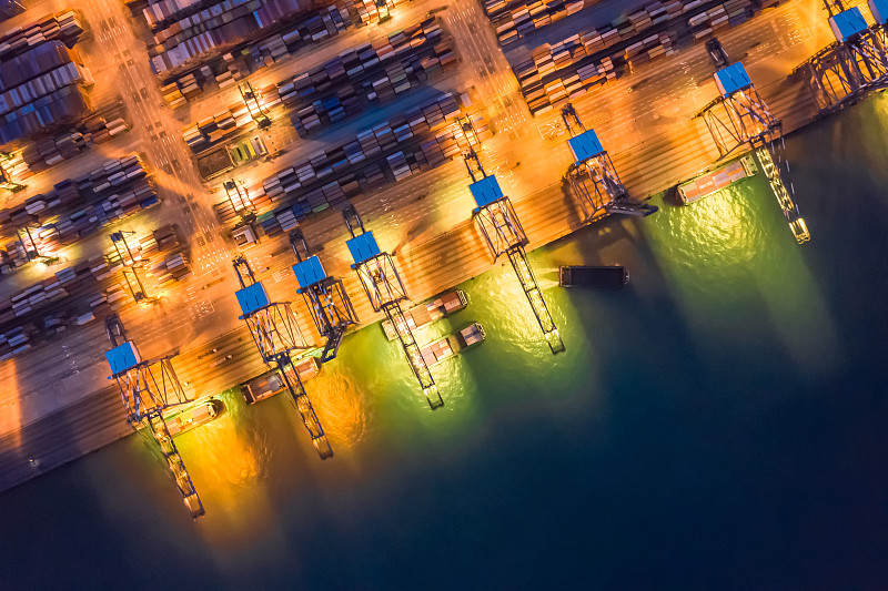 窗户清洁工具(擦窗器、玻璃刮)通过中国浙江宁波国际运输专线送抵荷兰鹿特丹 窗户清洁工具(擦窗器、玻璃刮)通过中国浙江宁波国际运输专线送抵荷兰鹿特丹