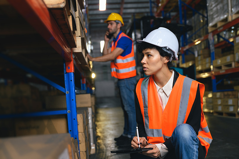 泄漏电流测试仪使用中国江苏苏州跨国货运专线派送到意大利热那亚 泄漏电流测试仪使用中国江苏苏州跨国货运专线派送到意大利热那亚
