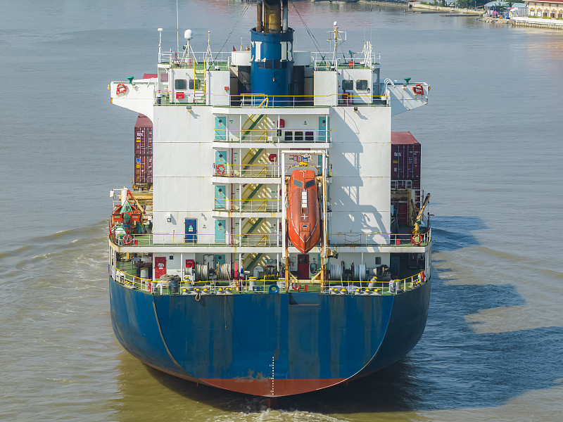 工业混合机采纳中国上海跨境物流专线运送至俄罗斯莫斯科 工业混合机采纳中国上海跨境物流专线运送至俄罗斯莫斯科