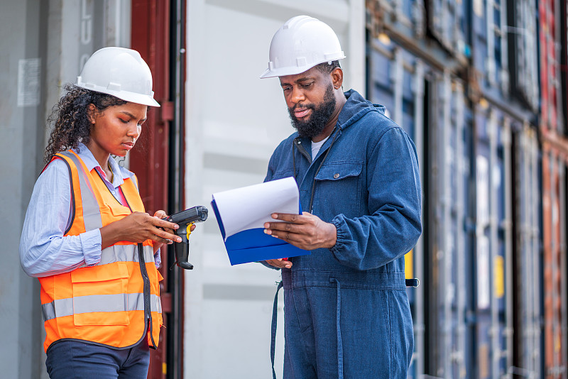医用防护服/口罩借用中国上海跨境物流专线快速送达日本东京 医用防护服/口罩借用中国上海跨境物流专线快速送达日本东京