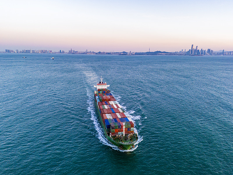 无人机使用中国山东青岛国际物流专线运抵阿联酋 无人机使用中国山东青岛国际物流专线运抵阿联酋