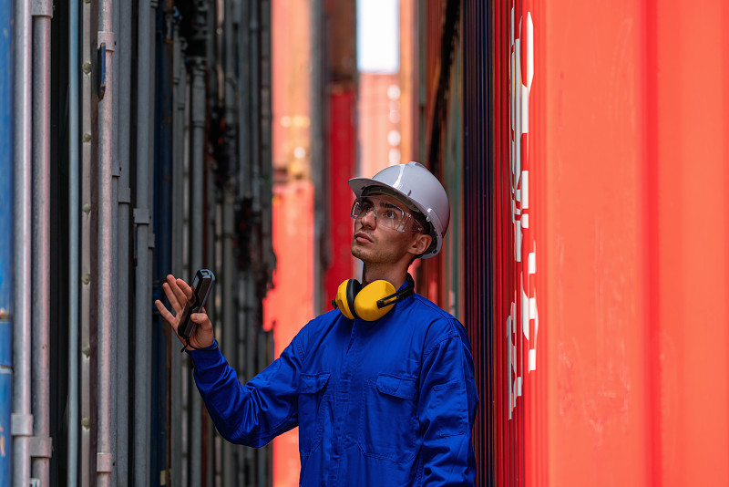 工业机器人中国浙江金华市环球货运专线送达英国伦敦 工业机器人中国浙江金华市环球货运专线送达英国伦敦