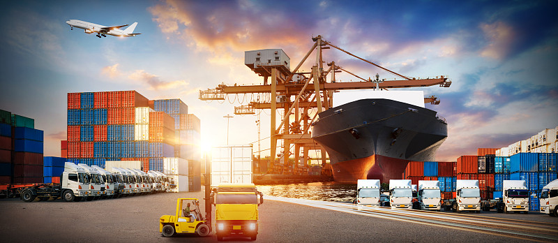 服装使用中国河南郑州国际物流专线完整送达加拿大