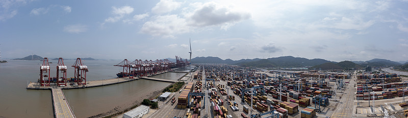 交流电源柜采用中国广东东莞全球物流专线运送至荷兰鹿特丹