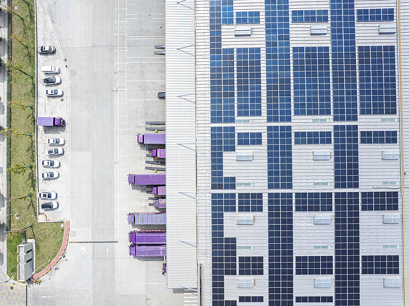 云南白药膏药贴借助中国佛山环球货运专线派送到丹麦