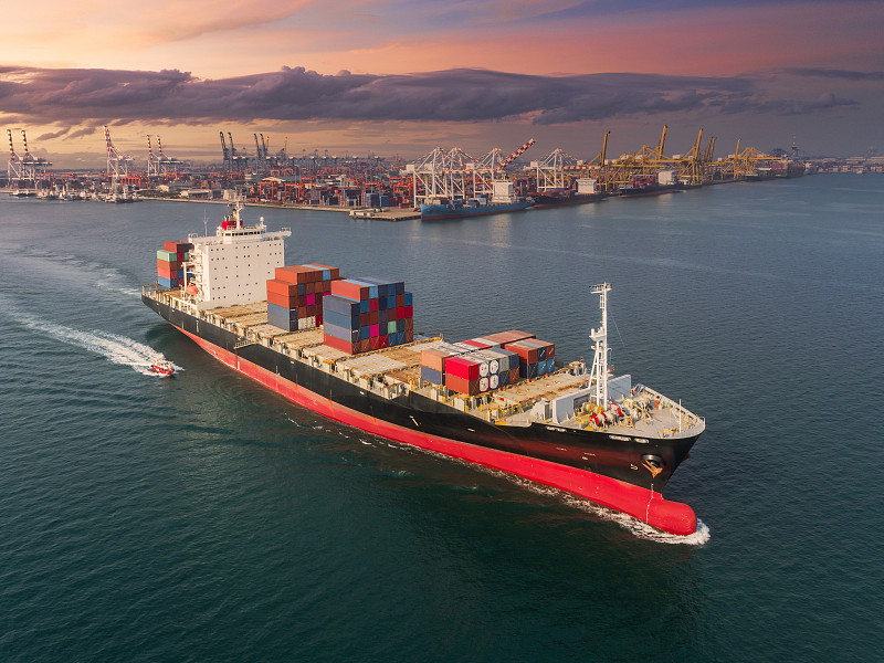 罗技无线鼠标通过中国浙江宁波跨境物流专线托运至瑞典