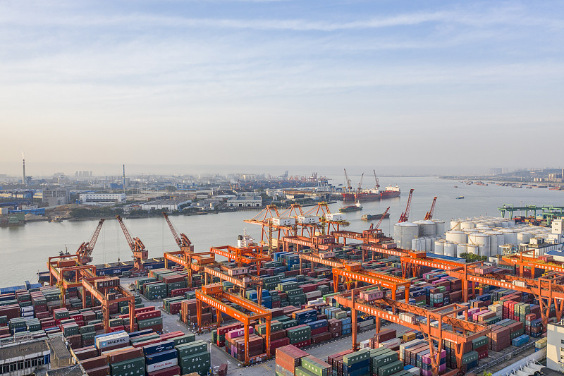 罗马仕充电宝利用中国浙江宁波国际快递专线快递至法罗群岛 罗马仕充电宝利用中国浙江宁波国际快递专线快递至法罗群岛