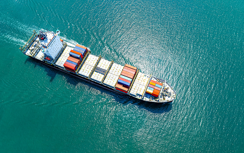 镁晶板经中国广东广州环球货运专线送抵西班牙 镁晶板经中国广东广州环球货运专线送抵西班牙