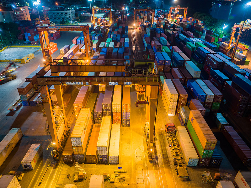 家具借助中国福建厦门国际运输专线配达印度