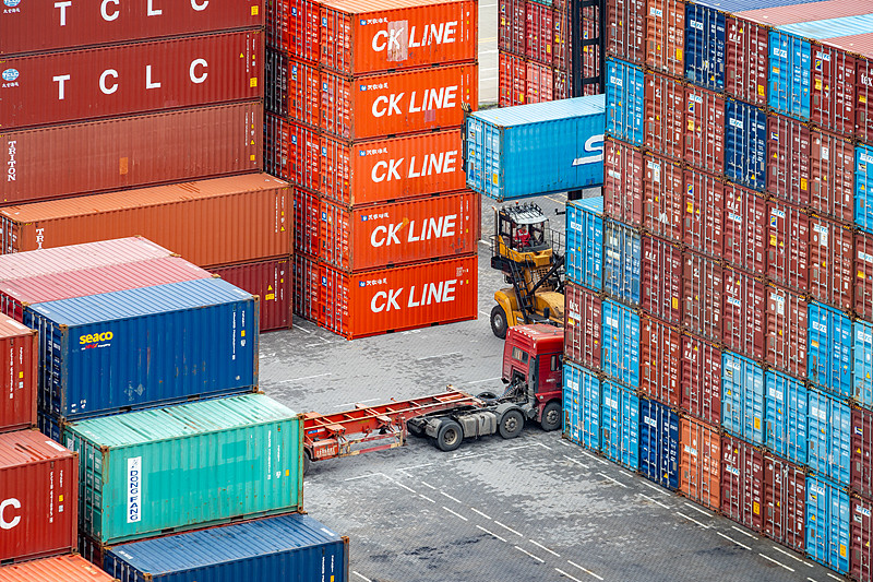 大蒜、生姜采取中国浙江宁波国际快递专线配送到意大利