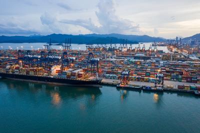 工业中间品利用中国广东广州国际物流专线配送至沙特阿拉伯吉达