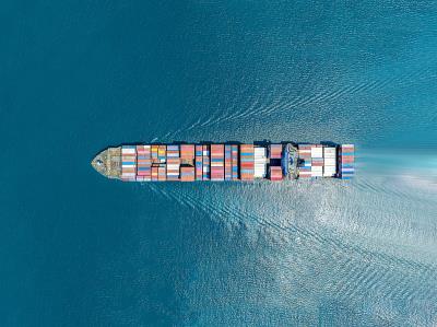 液压支柱钢管运用中国辽宁大连环球货运专线发往新加坡